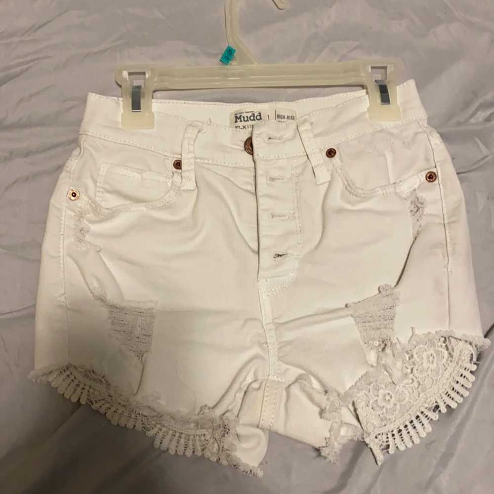 Mudd white shorts